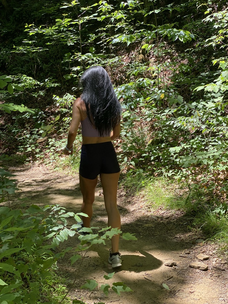 F35B190E-0D71-4B51-BD4C-5F2E93EB1046_1_105_c walker in natiure